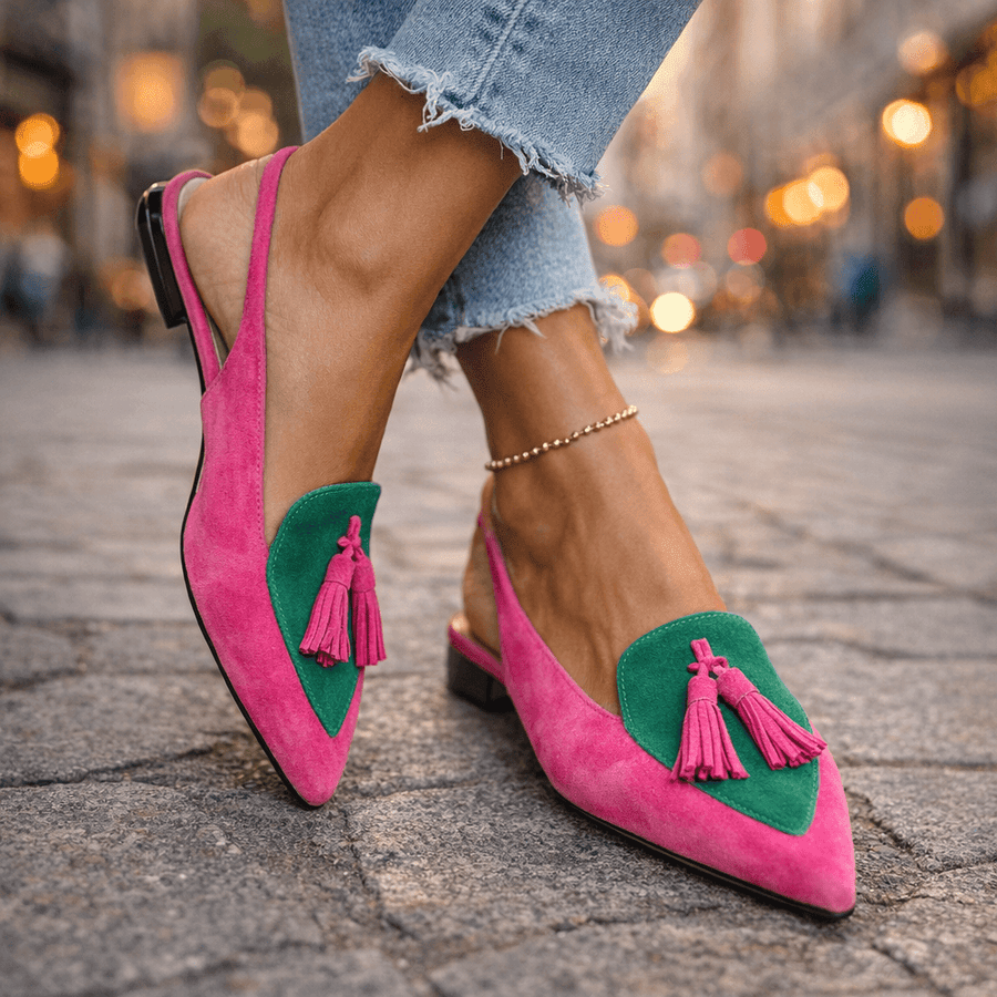 Lorena Sandali con cinturini e nappine