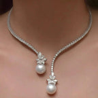 Elegante e brillante collana di perle in argento