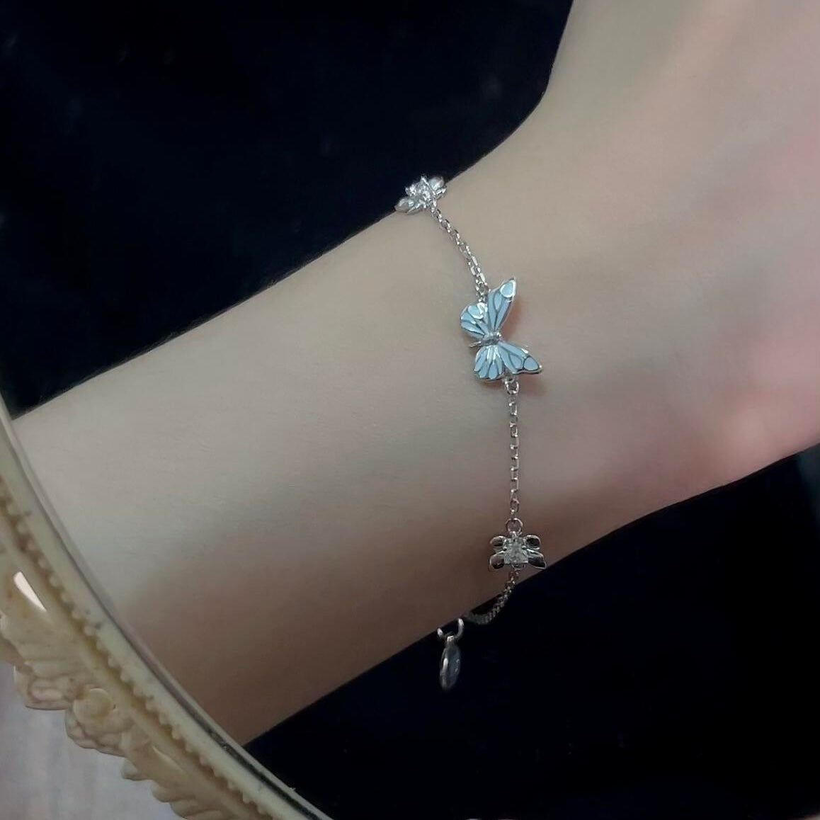Bracciale Farfalla Luminosa - Si Illumina al Buio