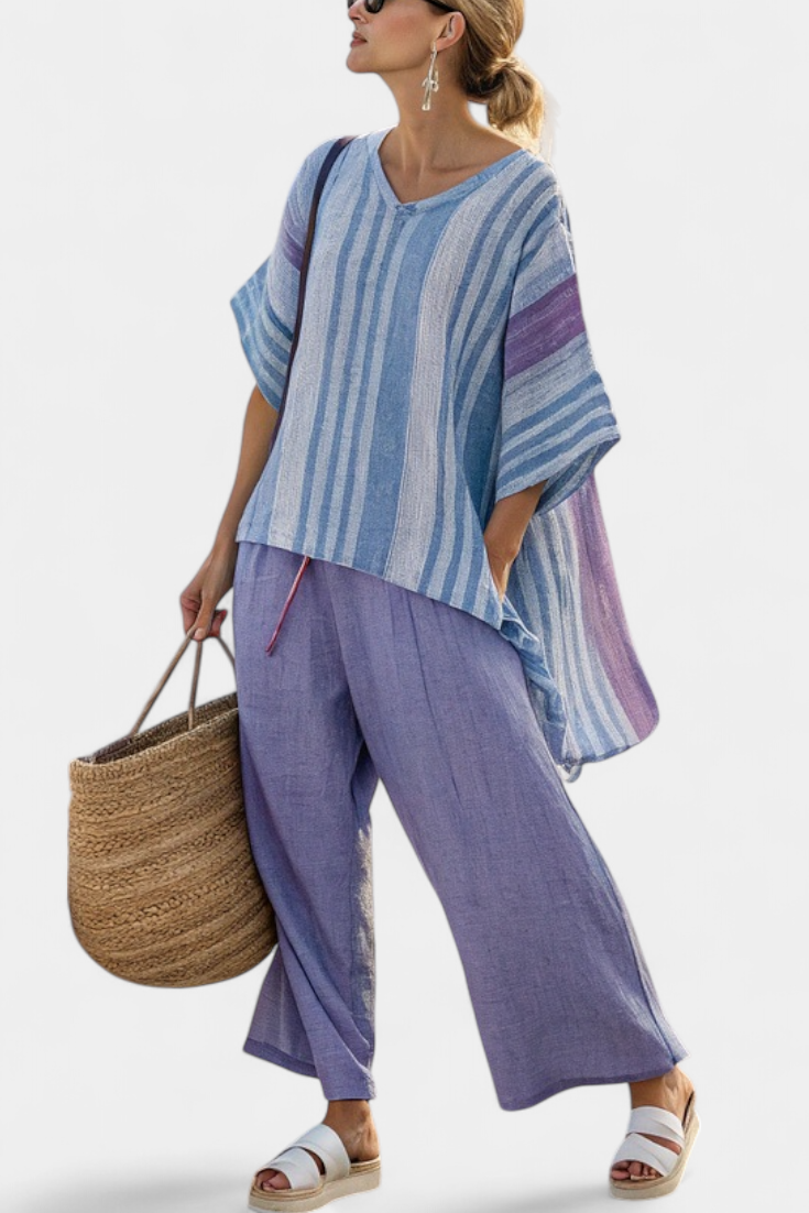 Carlotta – Top elegante color lavanda e azzurro cielo con pantaloni in lino