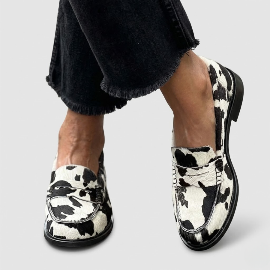 Eusebia™ | Mocassino Mucca Bianco e Nero con Nappe