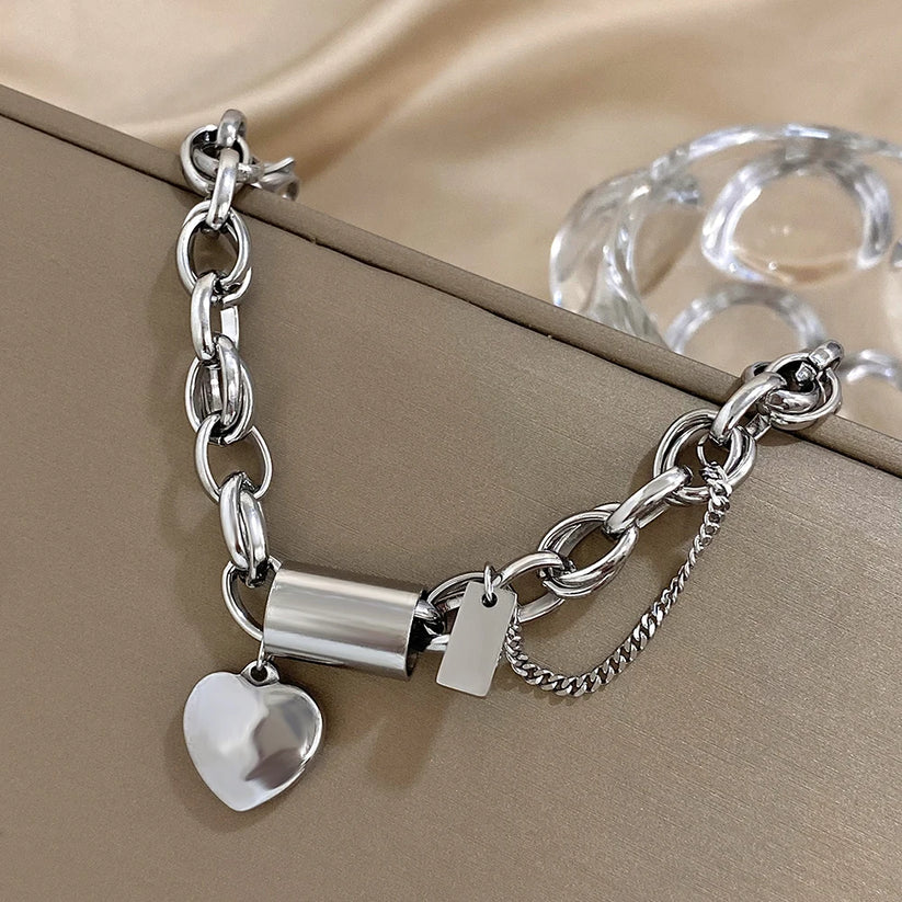 Bracciale grosso con cuori | Dorato