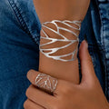Bracciale vintage con motivo a foglie