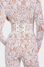 Tuta Jimena in pizzo con paillettes e cintura