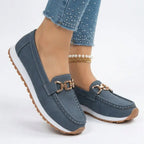 Chiara Azzurra | El mocasín azul que conquista a cada paso - LUVOR