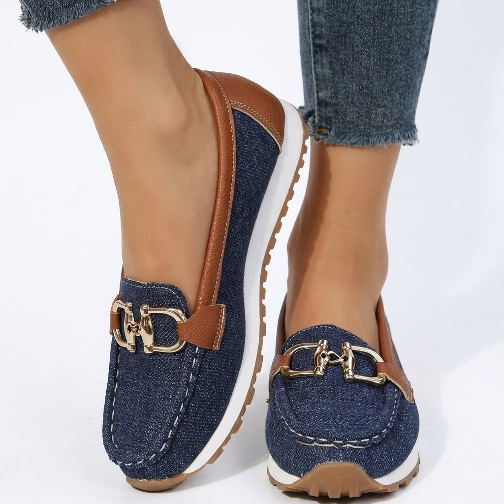 Chiara Denim | El Mocasín bicolor que conquista a cada paso - LUVOR