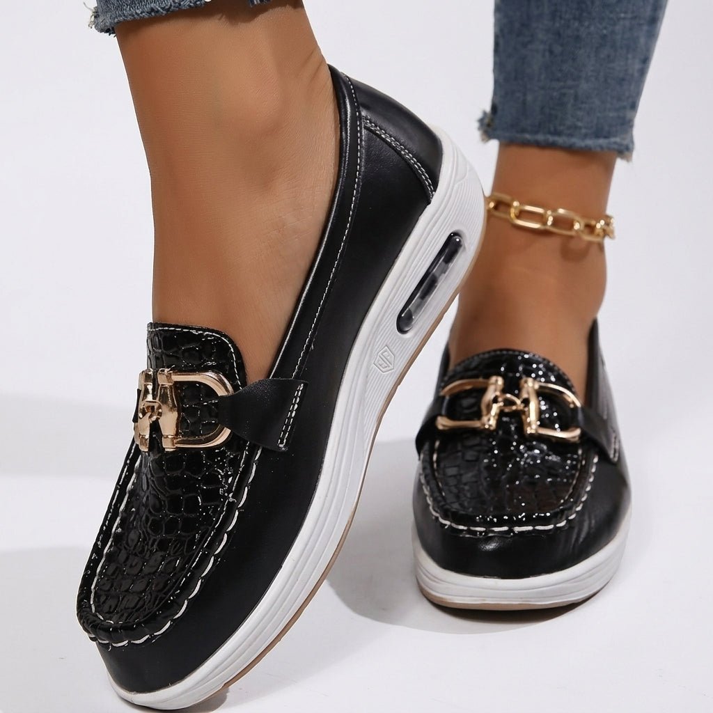 Chiara Soleil | El mocasín ligero que estiliza cada paso este verano - LUVOR