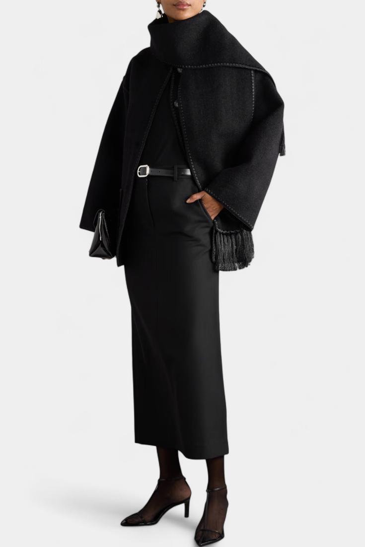Pauline | Cappotto dal taglio morbido con sciarpa a frange incorporata