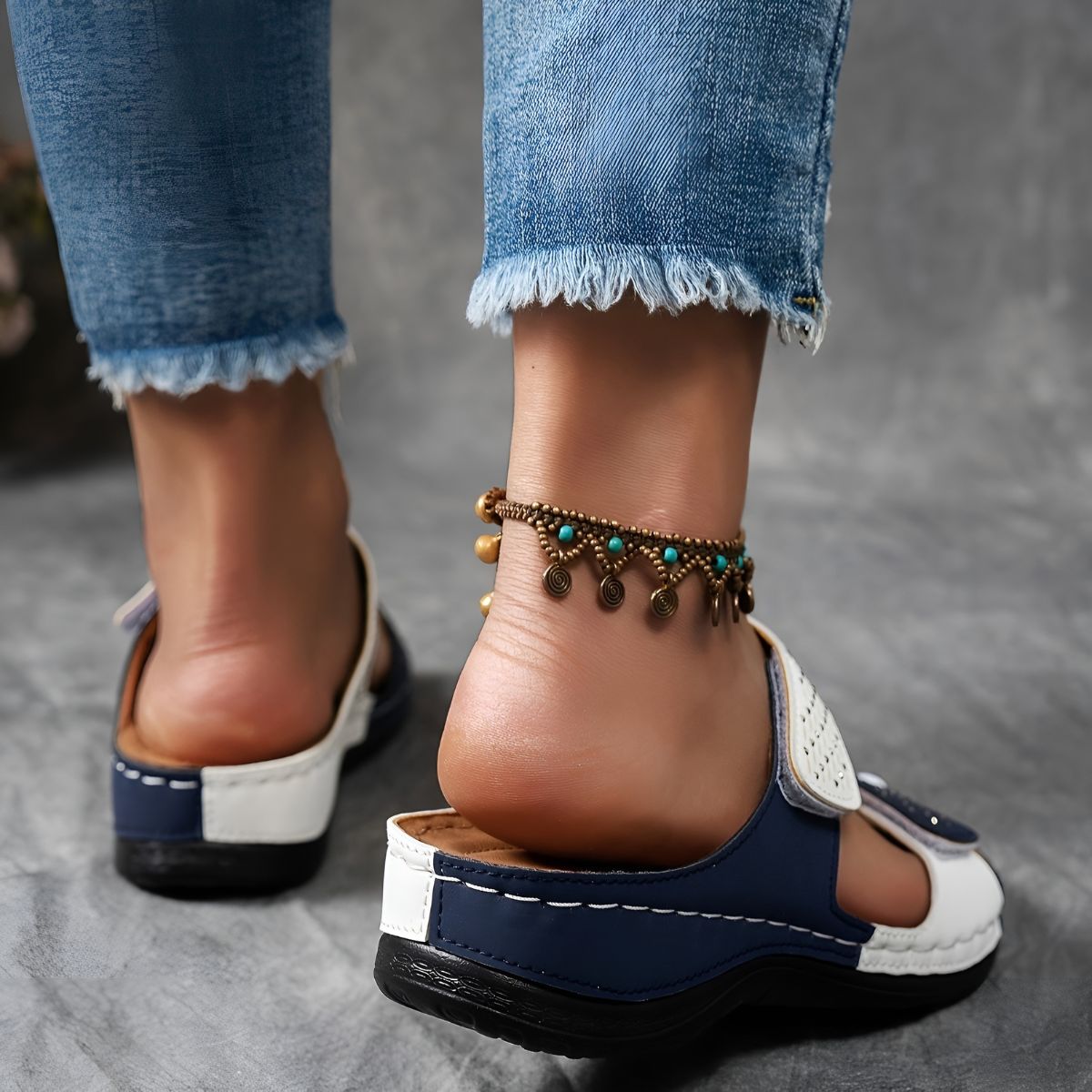 Lynn: Elegantes Sandalias Ortopédicas - LUVOR