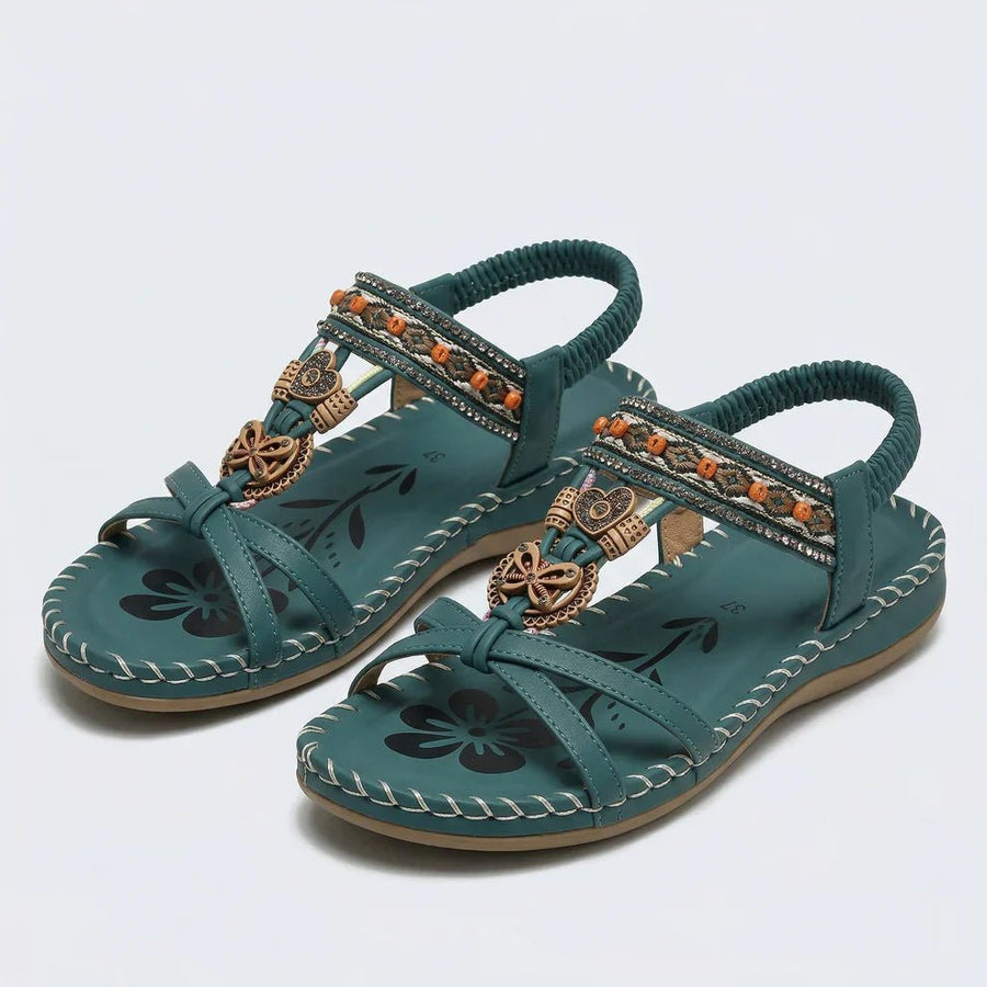 Sandalias de estilo ibicenco que combinan comodidad y elegancia - LUVOR
